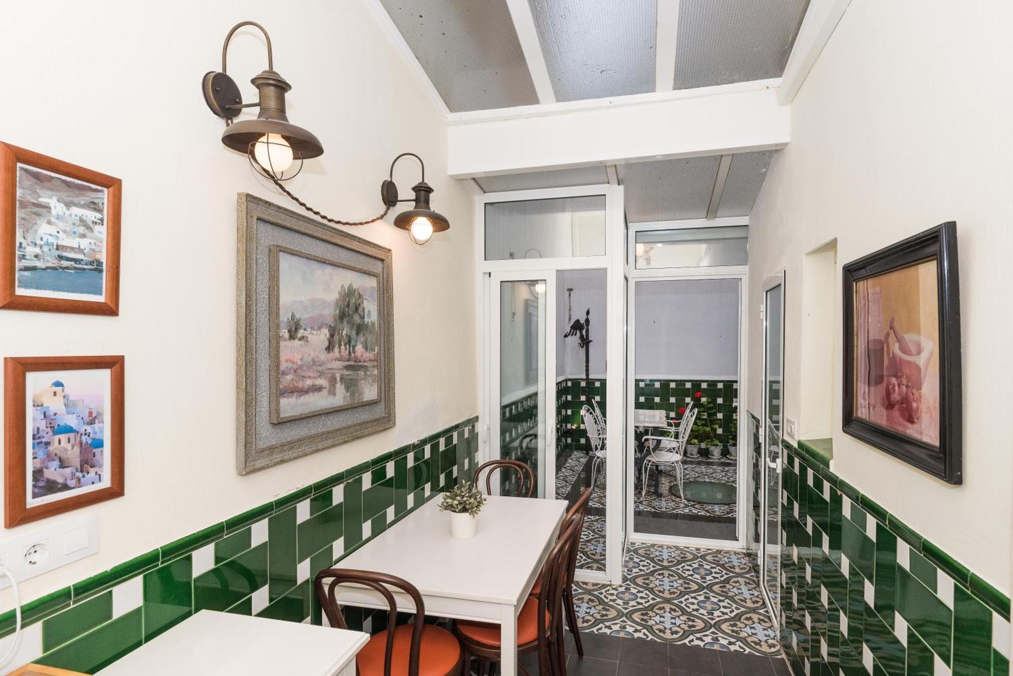 Apartamentos Bartomeu By Habama Group Sitges Bagian luar foto