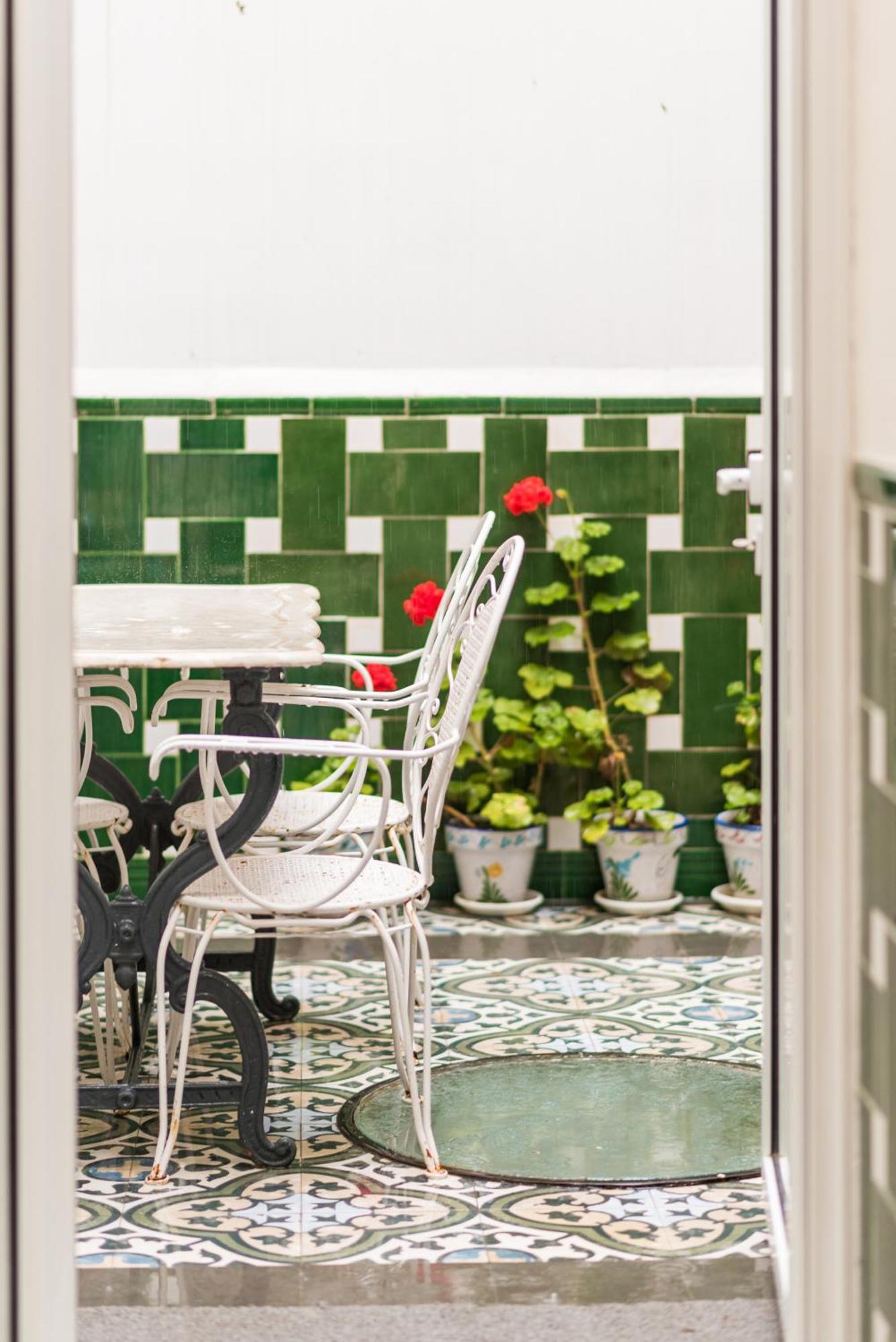 Apartamentos Bartomeu By Habama Group Sitges Bagian luar foto